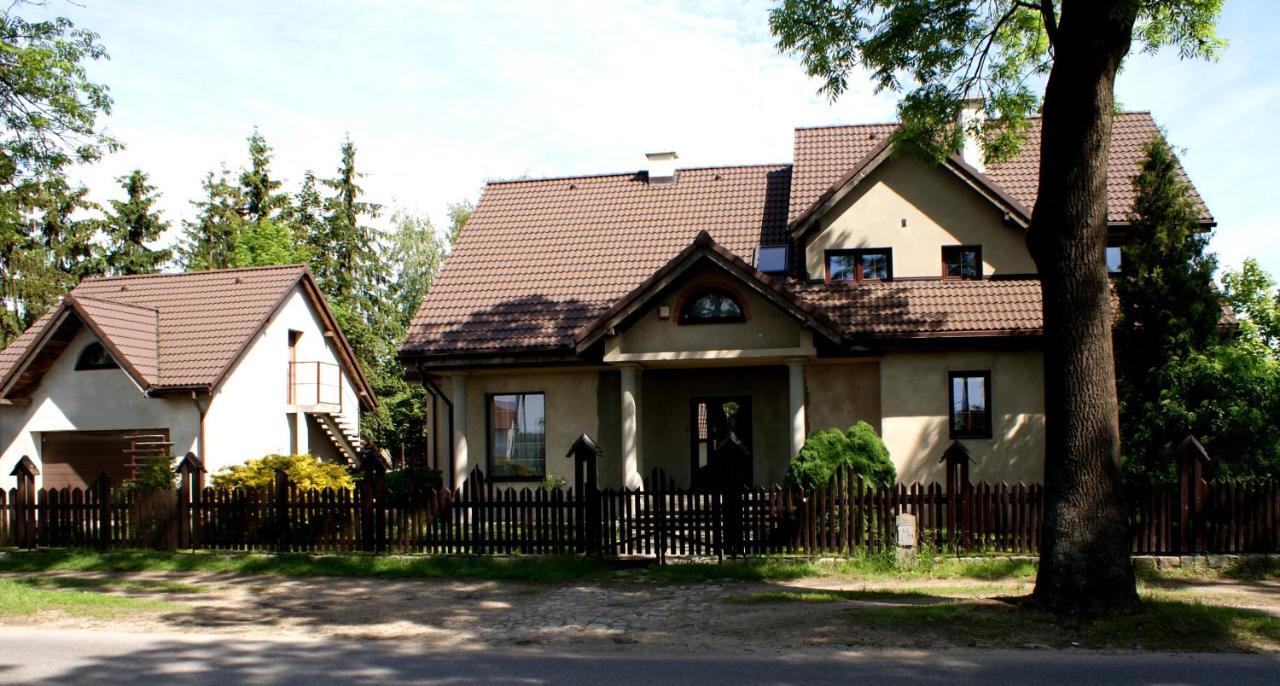 Piernikowy Dworek Lubicz Kültér fotó